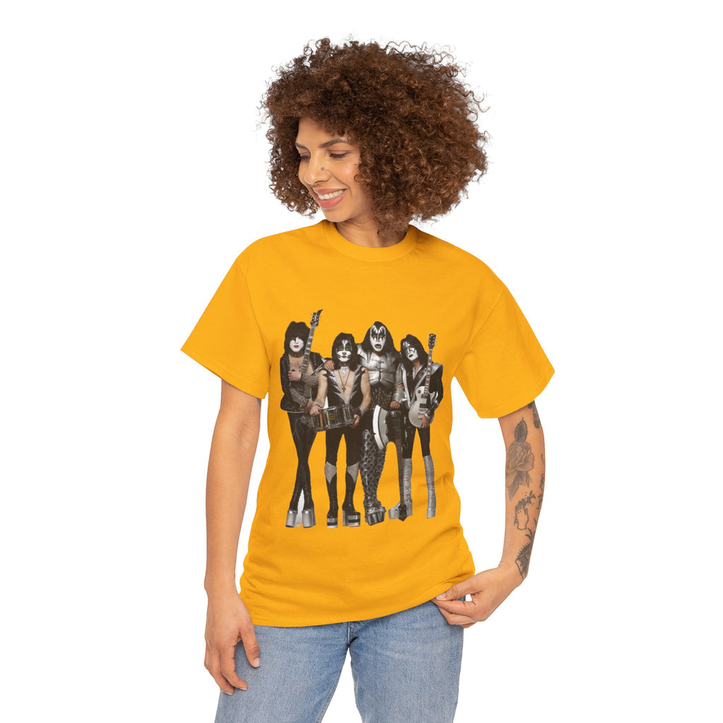KISS Band Photo Tee – Retro Rock Concert T-Shirt