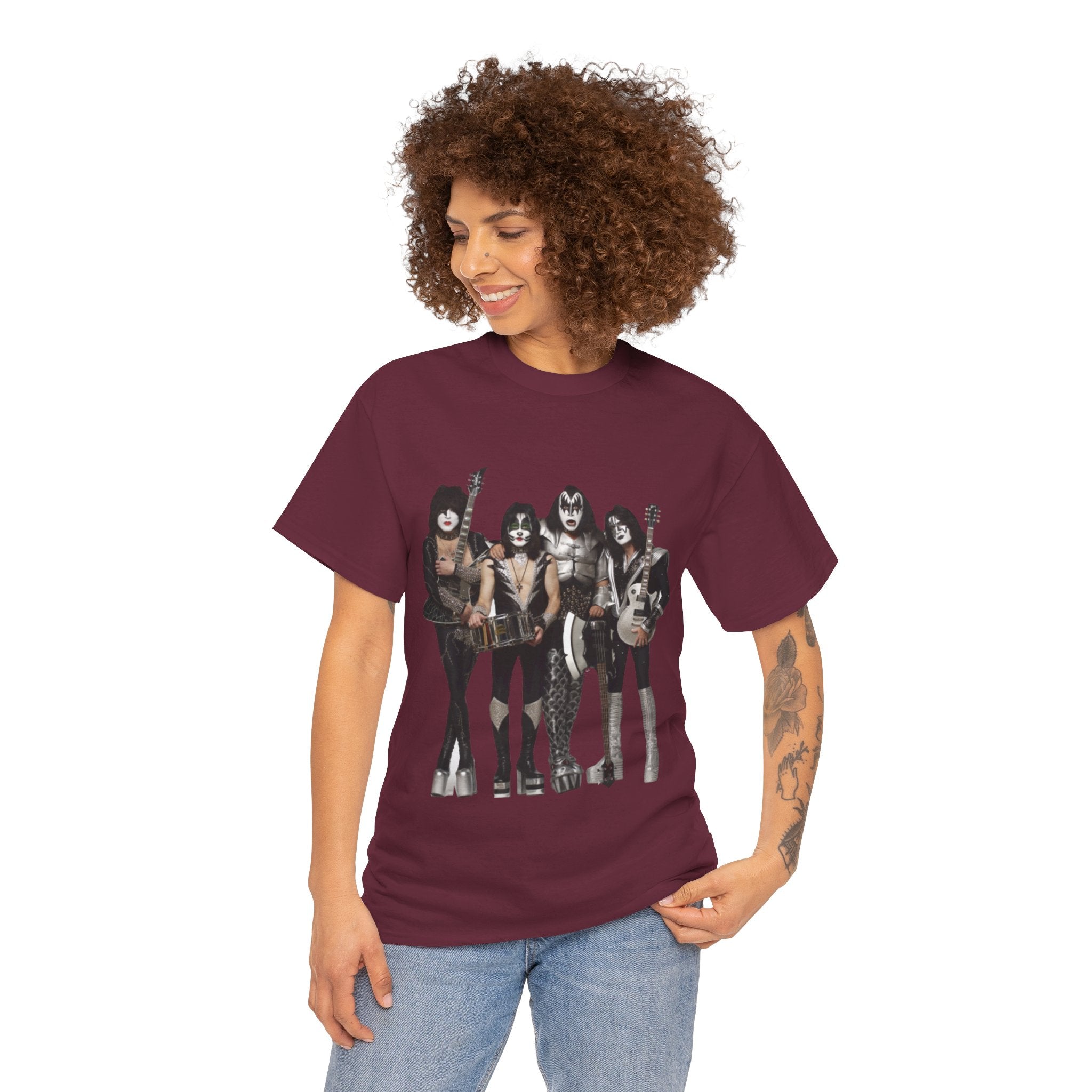 KISS Band Photo Tee – Retro Rock Concert T-Shirt