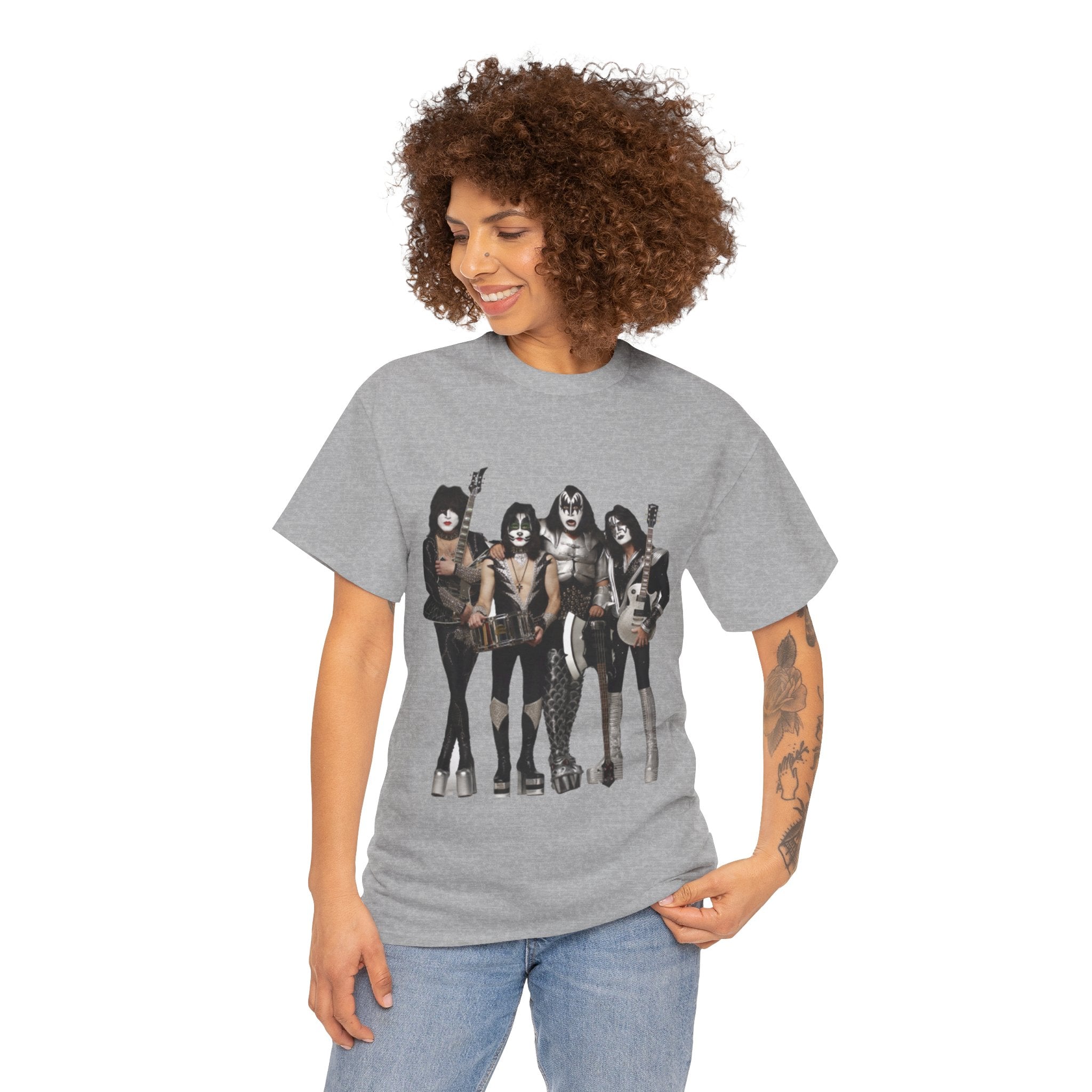 KISS Band Photo Tee – Retro Rock Concert T-Shirt