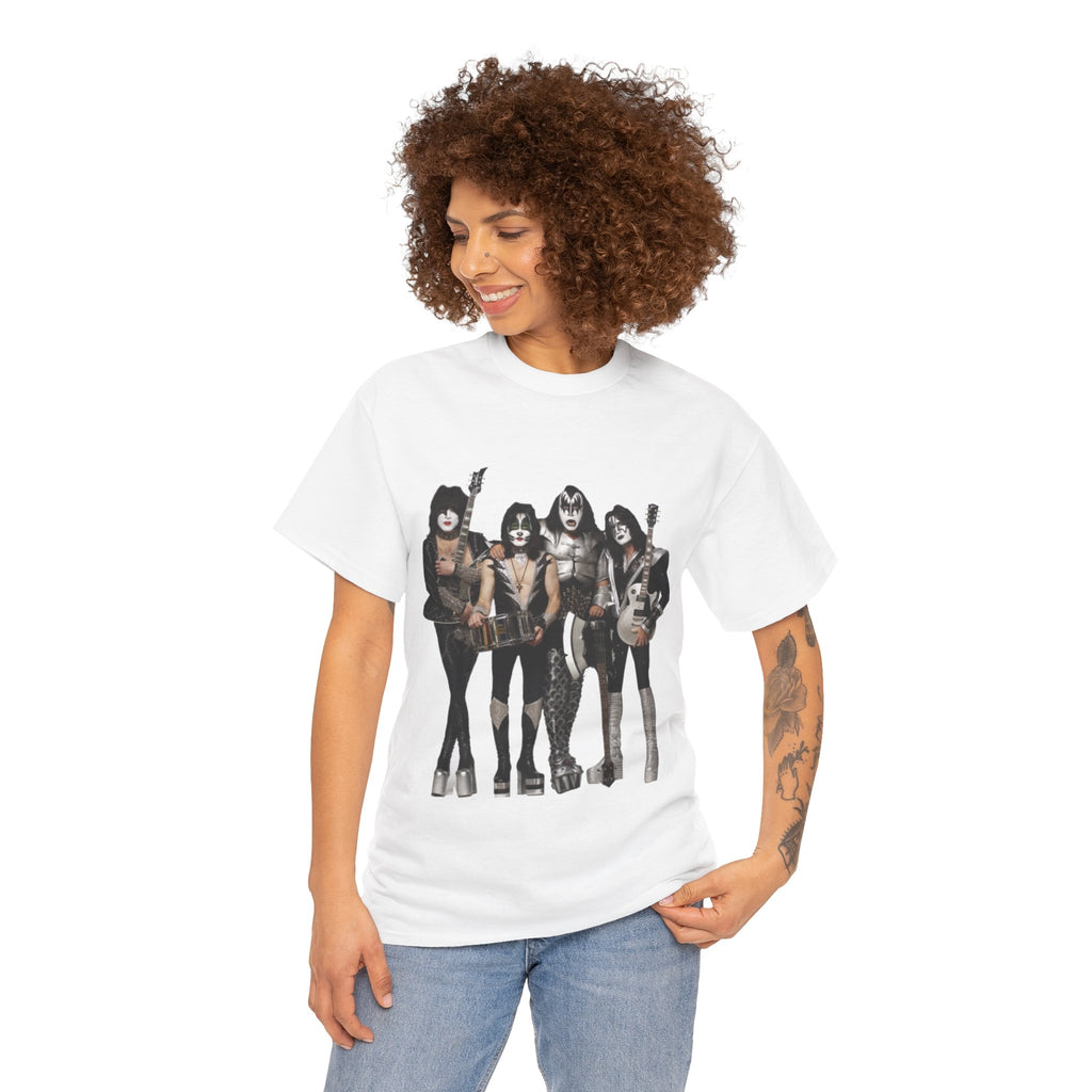 KISS Band Photo Tee – Retro Rock Concert T-Shirt