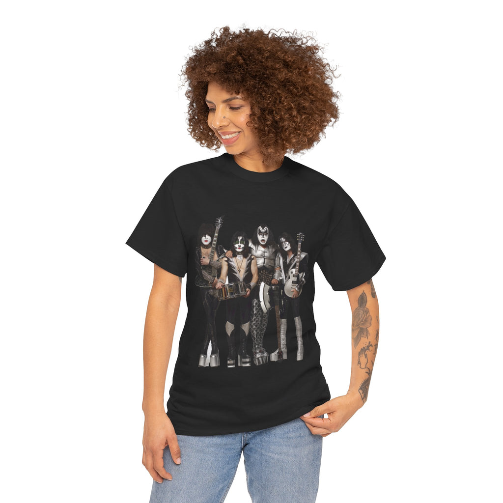 KISS Band Photo Tee – Retro Rock Concert T-Shirt